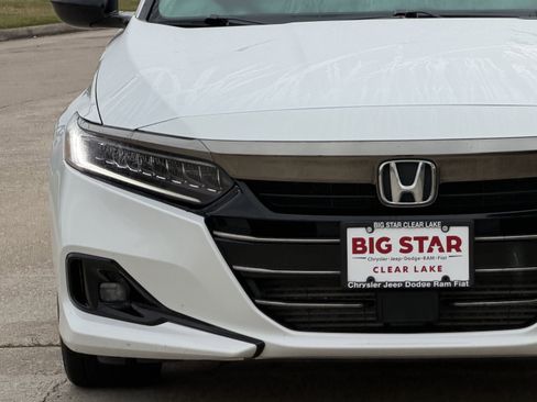 Used 2022 Honda Accord Sport Special Edition image 9