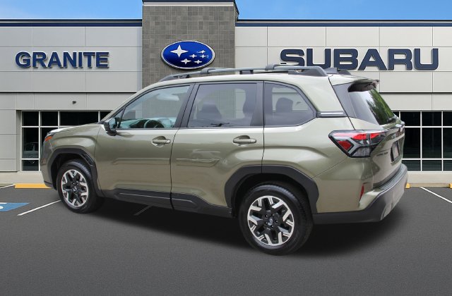 Used 2026 Subaru Forester Premium AWD/4WD image 8