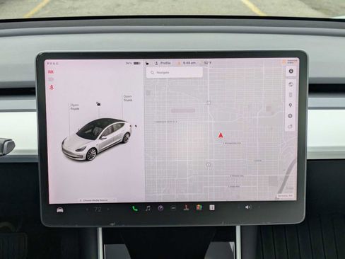 Used 2019 Tesla Model 3 Standard Range image 26