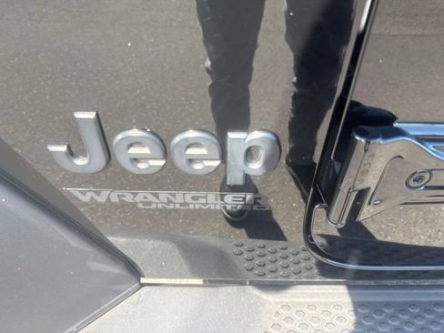 Certified 2022 Jeep Wrangler Unlimited Sport AWD/4WD image 25