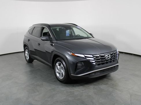 Certified 2022 Hyundai Tucson SEL w/ Cargo Package FWD image 5