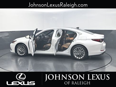 Certified 2021 Lexus ES 350 Ultra Luxury w/ Accessory Package 2 image 27