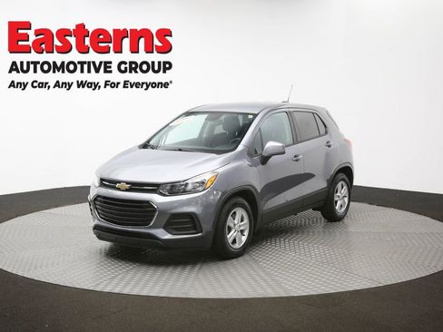 Used 2020 Chevrolet Trax LS w/ Tint and Cruise Package image 55