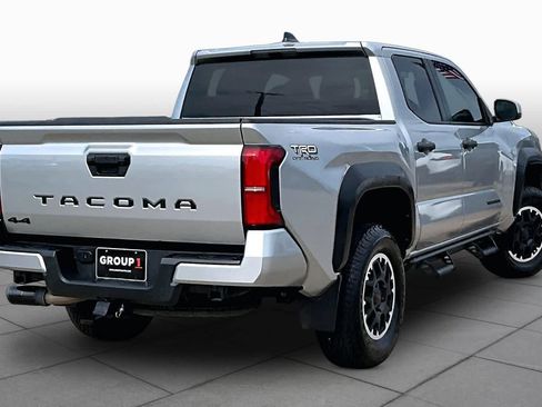 Used 2024 Toyota Tacoma TRD Off-Road AWD/4WD image 13