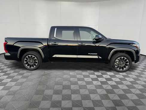 Used 2022 Toyota Tundra Limited AWD/4WD image 10