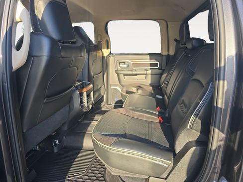 Used 2022 RAM 2500 Laramie AWD/4WD image 23