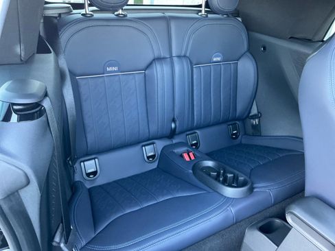 Used 2025 MINI Cooper S image 18