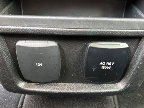 Used 2019 Ford Edge SEL w/ Equipment Group 201A FWD image 17