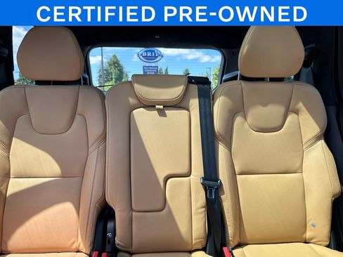 Used 2024 Volvo XC90 T8 Ultimate w/ Lounge Package AWD/4WD image 18