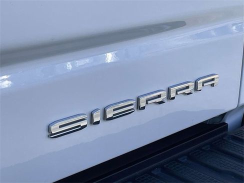 Used 2023 GMC Sierra 1500 Denali w/ Denali Reserve Package image 12
