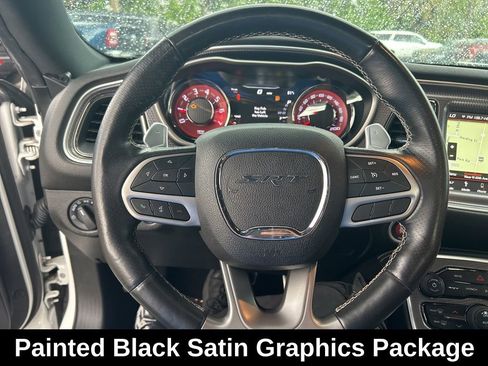 Used 2019 Dodge Challenger SRT Hellcat RWD image 16