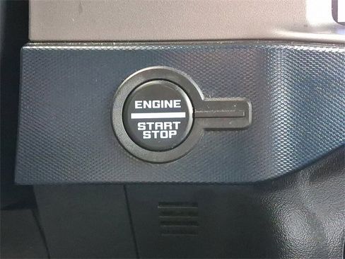 Used 2021 Ford Bronco Outer Banks w/ Sasquatch Package image 26