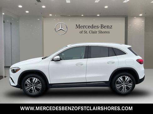 Used 2025 Mercedes-Benz GLA 250 4MATIC image 2