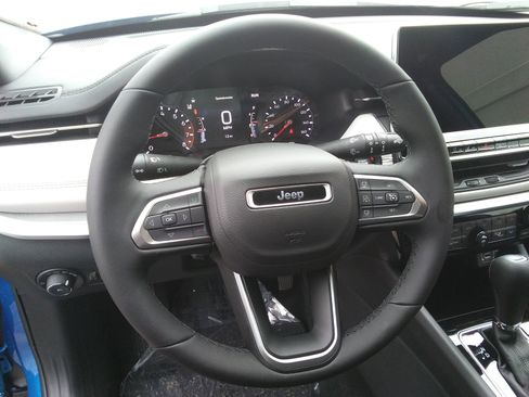 New 2026 Jeep Compass Limited AWD/4WD image 15