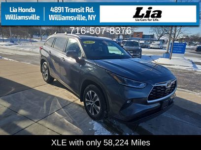 Used 2021 Toyota Highlander XLE