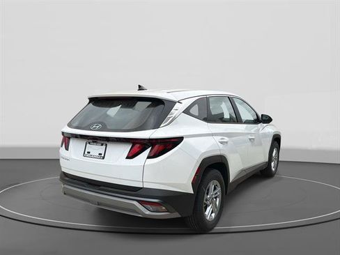 New 2026 Hyundai Tucson SE FWD image 4