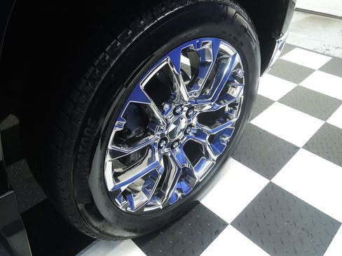 Used 2026 Chevrolet Silverado 1500 LTZ w/ Technology Package AWD/4WD image 45