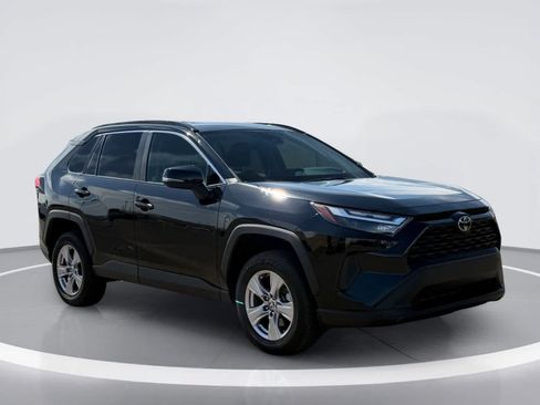 Used 2023 Toyota RAV4 XLE FWD image 6