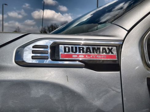 New 2026 GMC Sierra 2500 SLT w/ SLT Premium Package image 33