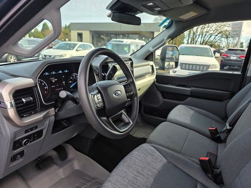 Used 2021 Ford F150 XLT w/ Max Trailer Tow Package image 9