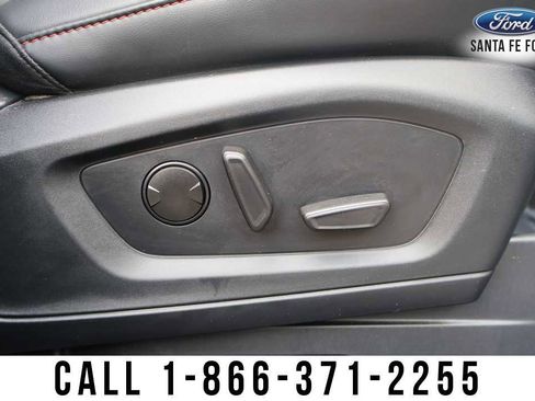 Used 2025 Ford Explorer ST-Line image 28
