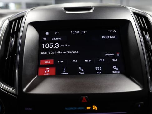 Used 2019 Ford Edge Titanium AWD/4WD image 36