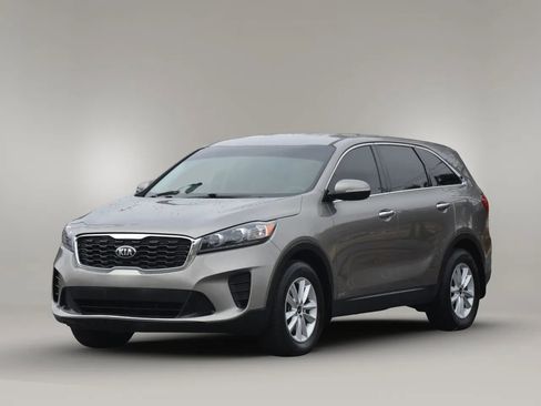 Used 2019 Kia Sorento LX image 47