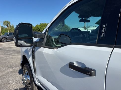Certified 2024 Ford F350 XLT image 19