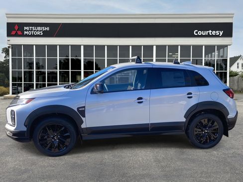 New 2025 Mitsubishi Outlander Sport Trail Edition 2.0 AWC 4WD image 2