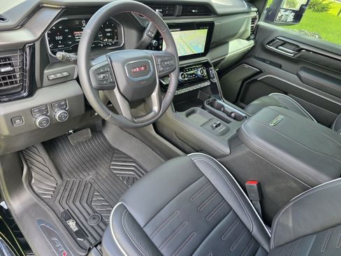 Used 2025 GMC Sierra 2500 AT4X w/ AT4X AEV Edition AWD/4WD image 11
