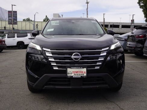 New 2025 Nissan Rogue SV w/ SV Premium Package image 6