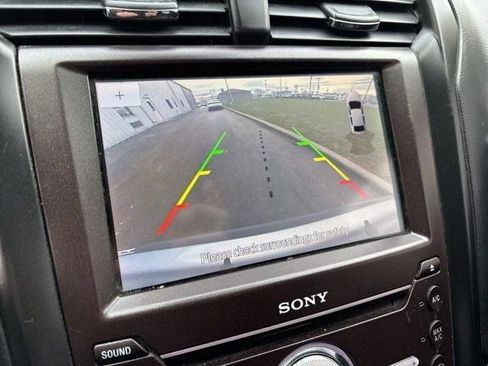 Used 2020 Ford Fusion Titanium image 25