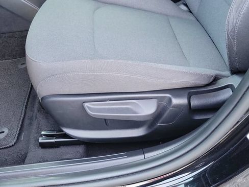 Certified 2025 Kia K4 FWD image 19