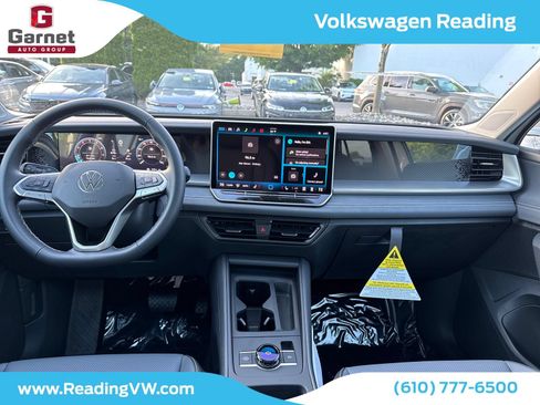 Used 2026 Volkswagen Tiguan SE AWD/4WD image 12