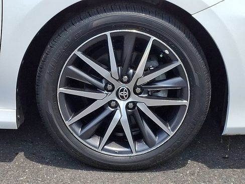 Certified 2022 Toyota Camry XLE AWD/4WD image 8
