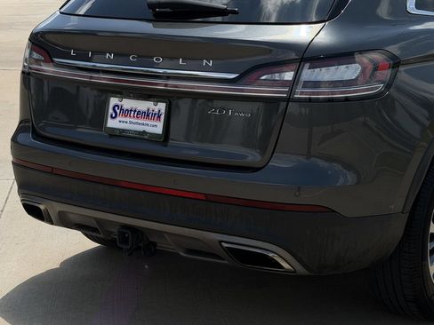 Used 2019 Lincoln Nautilus Select w/ Class II Trailer Tow Package AWD/4WD image 6