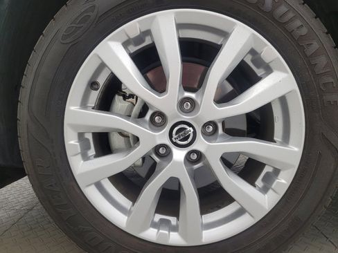 Used 2022 Nissan Rogue Sport SV image 31