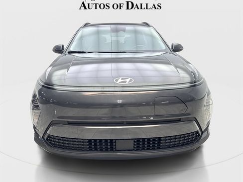 Used 2024 Hyundai Kona SEL FWD image 3