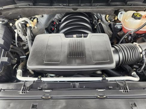 Used 2023 GMC Yukon XL AT4 w/ AT4 Premium Package image 32