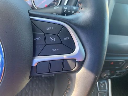 Used 2021 Jeep Compass Latitude w/ Convenience Group AWD/4WD image 28