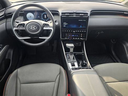 Used 2024 Hyundai Santa Cruz Limited image 14