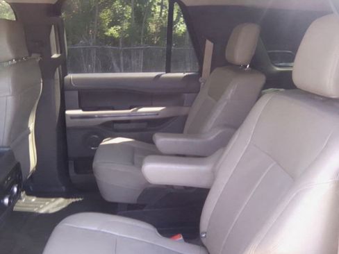 Used 2020 Ford Expedition Max XLT w/ Equipment Group 202A RWD image 14