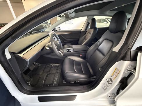 Used 2023 Tesla Model 3 Standard Range RWD image 27