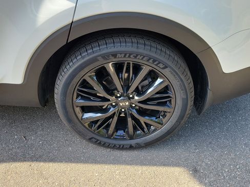 Certified 2021 Kia Telluride SX w/ SX Prestige Package AWD/4WD image 42