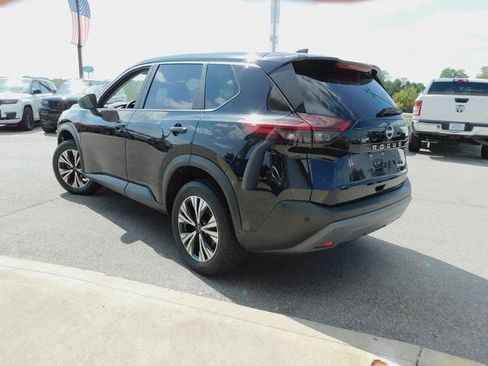 Used 2023 Nissan Rogue SV image 22