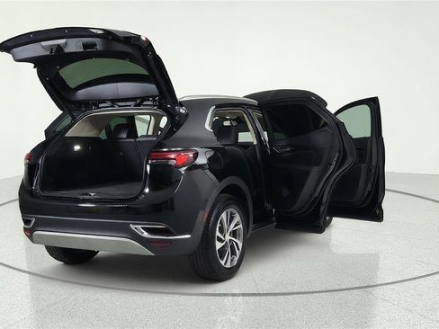 Used 2021 Buick Envision Essence w/ Technology Package I FWD image 7