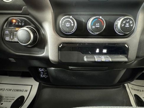 Used 2020 RAM 1500 Big Horn AWD/4WD image 16