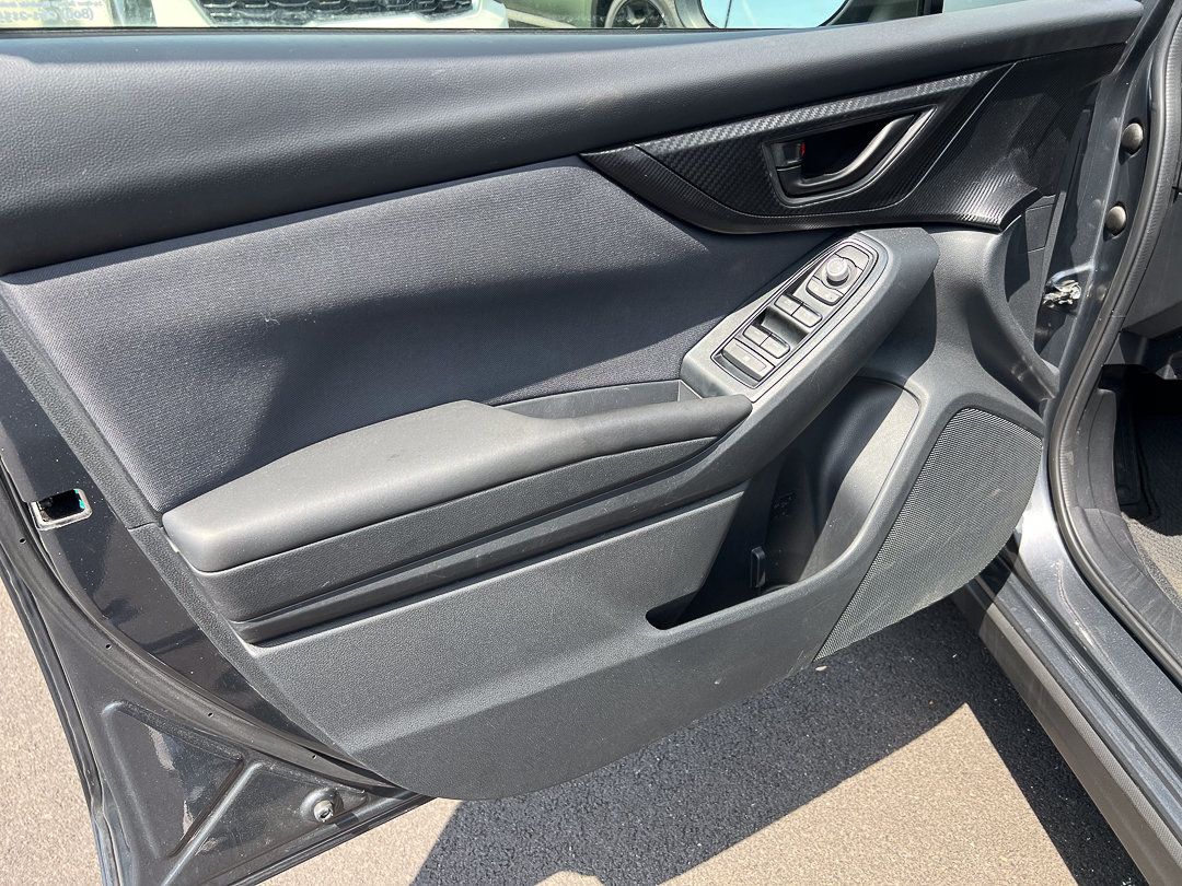 Used 2023 Subaru Crosstrek 2.0i Premium AWD/4WD image 13