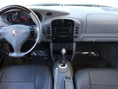 Used 2002 Porsche 911 Carrera 4S AWD/4WD image 11