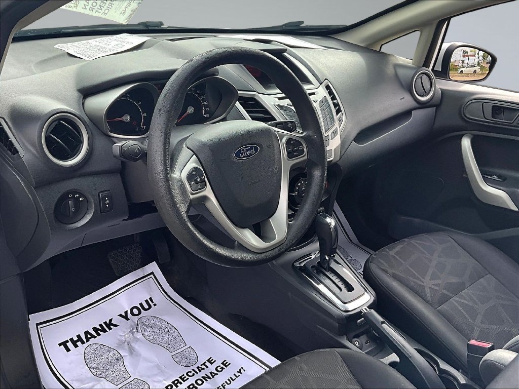 Used 2012 Ford Fiesta SE FWD image 18